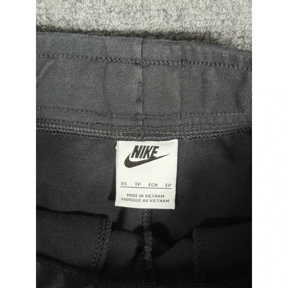 Nike Boys Tech Fleece Jogger Sweatpants Youth Size XS‎ Black CU9213-010